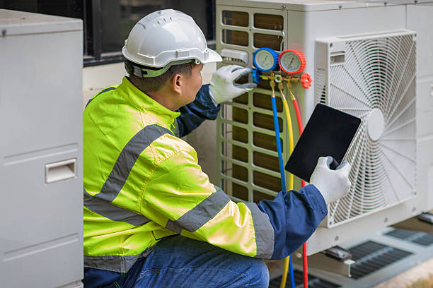 Professional Ac Repair technician working in Round Mountain, TX